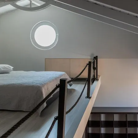 Sinanis Apartamento Volos